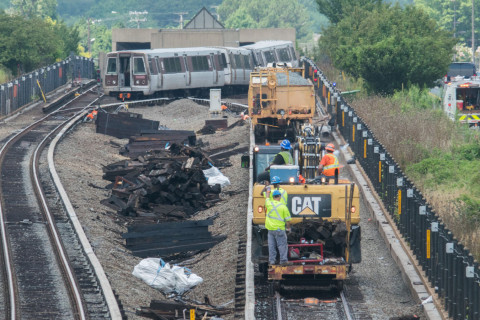 Metro track inspectors copied old reports at site of derailment