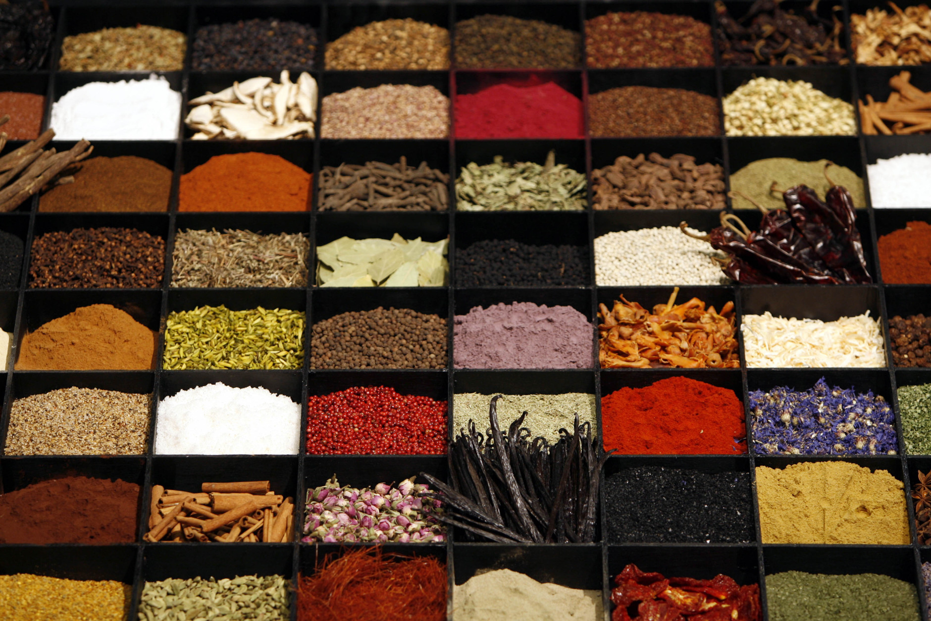 **FOR USE WITH AP WEEKLY  FEATURES**   A display of spices lends color to a section of the Fancy Food Show, Tuesday, July 11, 2006, in New York City. (AP Photo/Seth Wenig)
