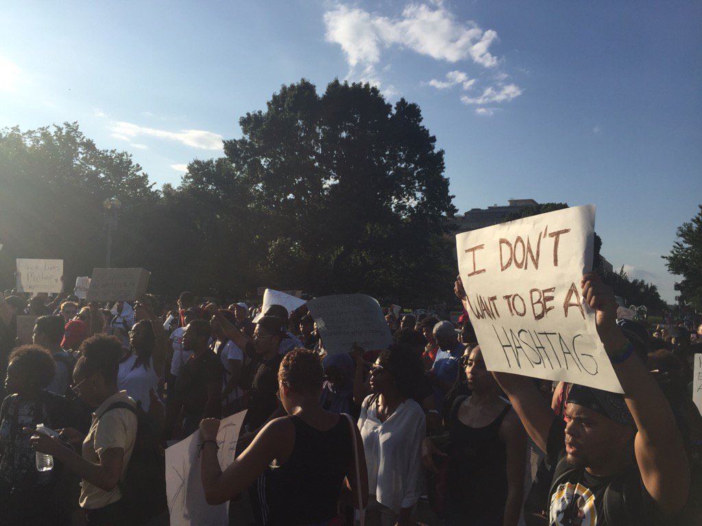 Photo of D.C. protesters outside White House