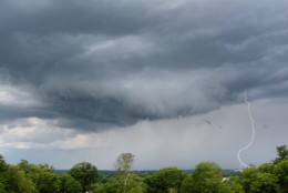 Today's thunderstorm lurches over Arlington and Fairfax County. #DCWX #VAWX (WTOP/Dave Dildine)