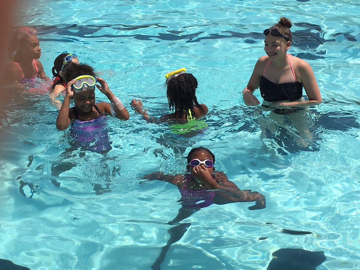 Residents Take Advantage Of Extended Hours At Charles Co Pools Wtop News