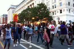 Marchers protesting police shootings go from the White House to the Capitol Thursday in D.C. (WTOP/Liz Anderson)