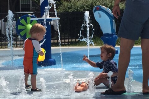 Beat the heat: Select spray parks in DC to open early
