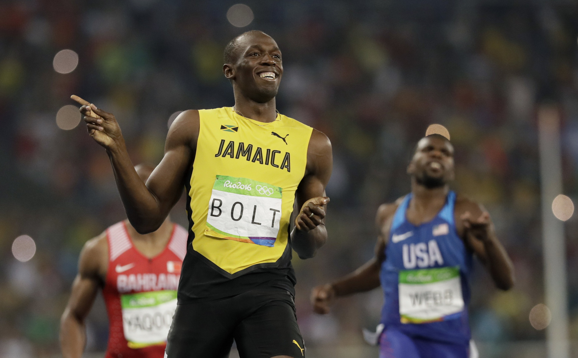 Jamaica's Usain Bolt wins a men's 200-meter semifinal during the athletics competitions of the 2016 Summer Olympics at the Olympic stadium in Rio de Janeiro, Brazil, Wednesday, Aug. 17, 2016. (AP Photo/David J. Phillip)