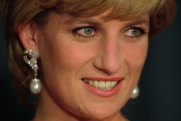 Princess Diana smiles at the United Cerebral Palsy's annual dinner at the New York Hilton on Monday evening, Dec. 11, 1995.  Diana is to be honored with United Cerebral Palsy's Humanitarian Award.   (AP Photo/ Mark Lennihan,pool)