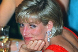 England's Princess Diana listens to the program at a gala benefit for victims of landmines at the National Museum of Women in the Arts in Washington Tuesday, June 17, 1997.(AP Photo/Karin Cooper)