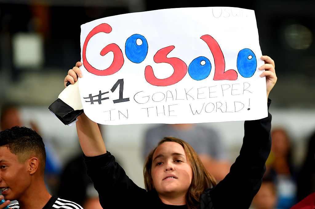 BELO HORIZONTE, BRAZIL - AUGUST 03: A fan of the United States holds up a sign for Hope Solo during the Women's Group G first round match between the United States and New Zealand during the Rio 2016 Olympic Games at Mineirao Stadium on August 3, 2016 in Belo Horizonte, Brazil.  (Photo by Pedro Vilela/Getty Images)