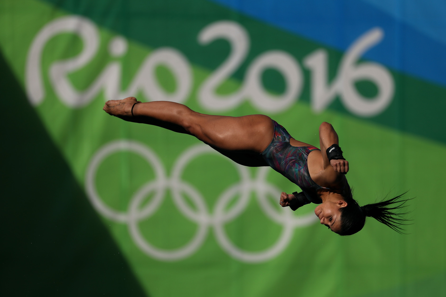 RIO DE JANEIRO, BRAZIL - AUGUST 17:  Ingrid Oliveira of Brazil competes during the Women's 10m Platform Diving preliminaries on Day 12 of the Rio 2016 Olympic Games at Maria Lenk Aquatics Centre on August 17, 2016 in Rio de Janeiro, Brazil.  (Photo by Al Bello/Getty Images)