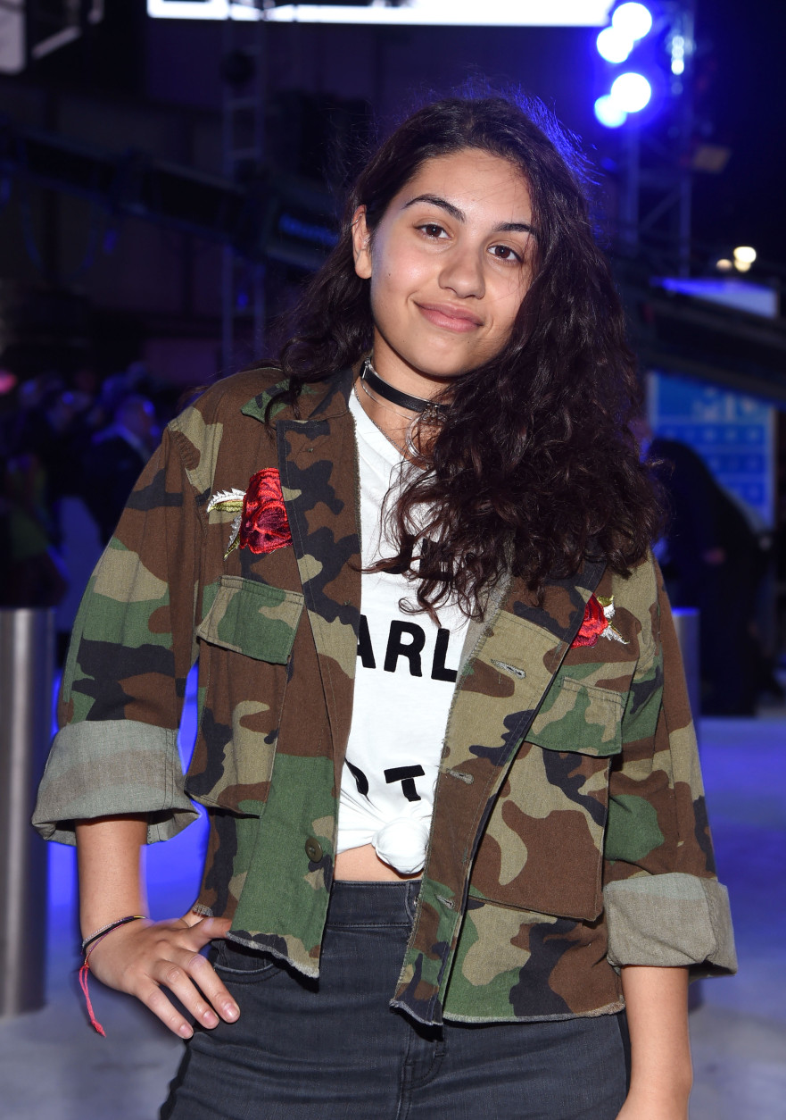 NEW YORK, NY - AUGUST 28:  Alessia Cara attends the 2016 MTV Video Music Awards at Madison Square Garden on August 28, 2016 in New York City.  (Photo by Larry Busacca/Getty Images for MTV)