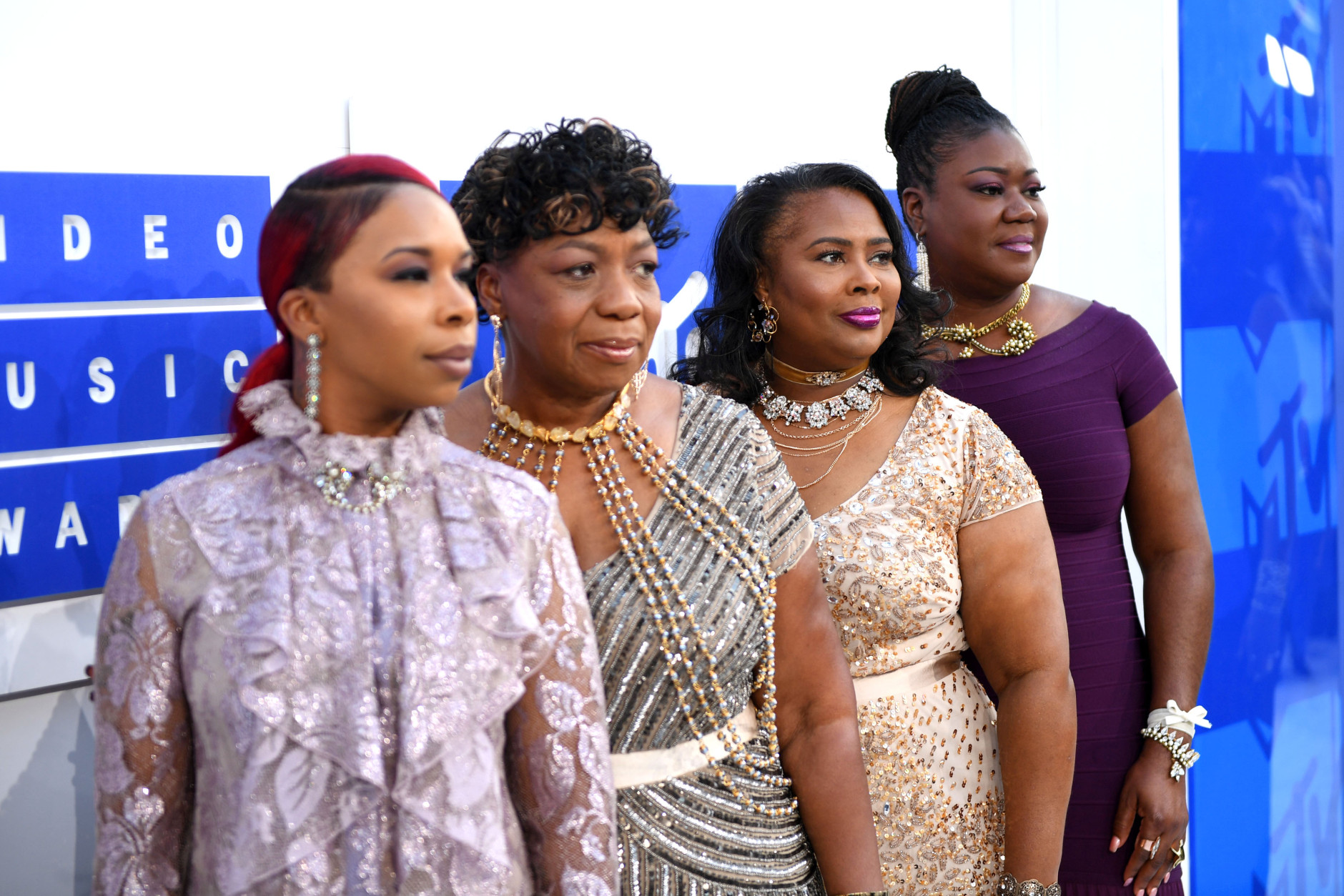 NEW YORK, NY - AUGUST 28:  Mothers of gun violence Lesley McFadden, Gwen Carr, Wanda Johnson and Sybrina Fulton attend the 2016 MTV Video Music Awards at Madison Square Garden on August 28, 2016 in New York City.  (Photo by Larry Busacca/Getty Images for MTV)