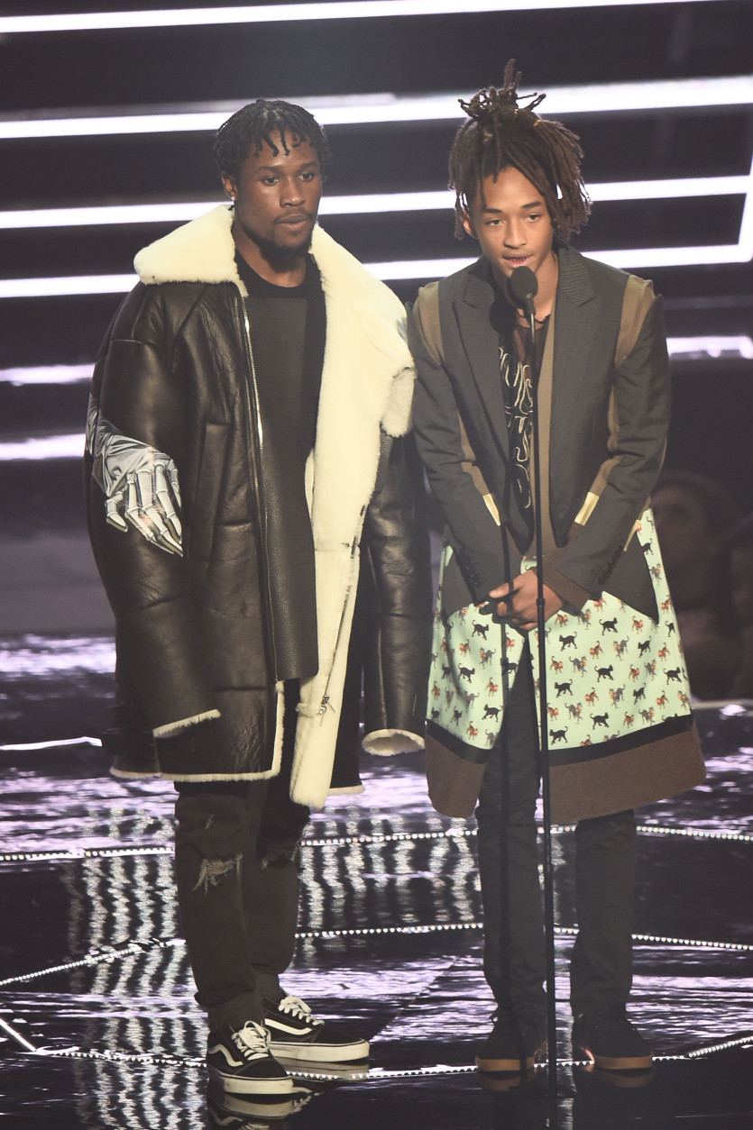 NEW YORK, NY - AUGUST 28:  Shameik Moore and Jaden Smith performs onstage during the 2016 MTV Video Music Awards at Madison Square Garden on August 28, 2016 in New York City.  (Photo by Michael Loccisano/Getty Images)