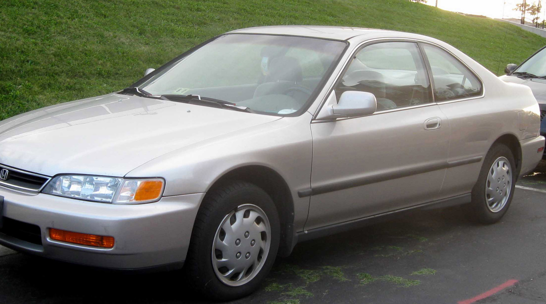 A Honda Accord circa 1996, 1997 is seen in College Park, Maryland. (IFCAR via Wikimedia Commons)