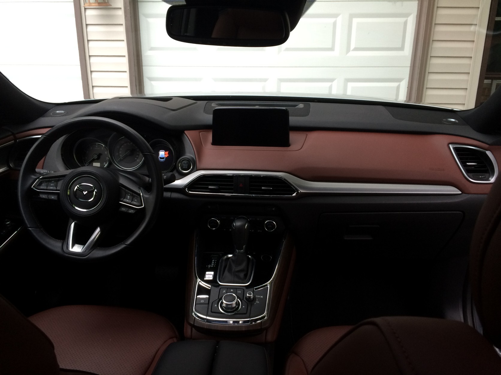 Materials used on the Mazda CX-9 interior are top notch for this class and near luxury standards. (WTOP/Mike Parris)