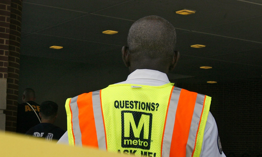 metro-s-system-for-disciplining-workers-thrown-out-agency-sues-to-get