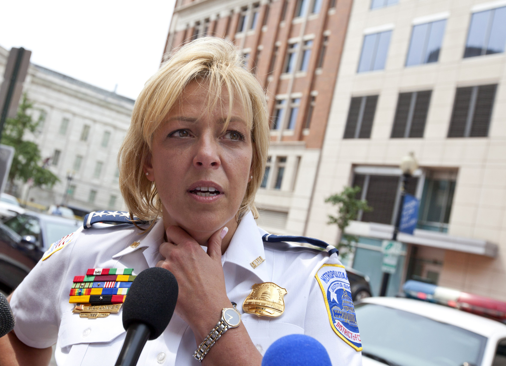 FILE - This Aug. 15, 2012 file photo shows Washington Police Chief Cathy Lanier meeting with reporters in Washington. Washington's murder rate was approaching nearly 500 slayings a year in the early 1990s, the annual rate has gradually declined to the point that the city is now on the verge of a once-unthinkable milestone. The number of 2012 killings in the District of Columbia stands at 78 and is on pace to finish lower than 100 for the first time since 1963, police records show.  (AP Photo/J. Scott Applewhite, File)