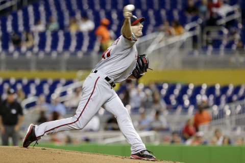Scherzer wins 18th, Nationals beat Marlins 8-3