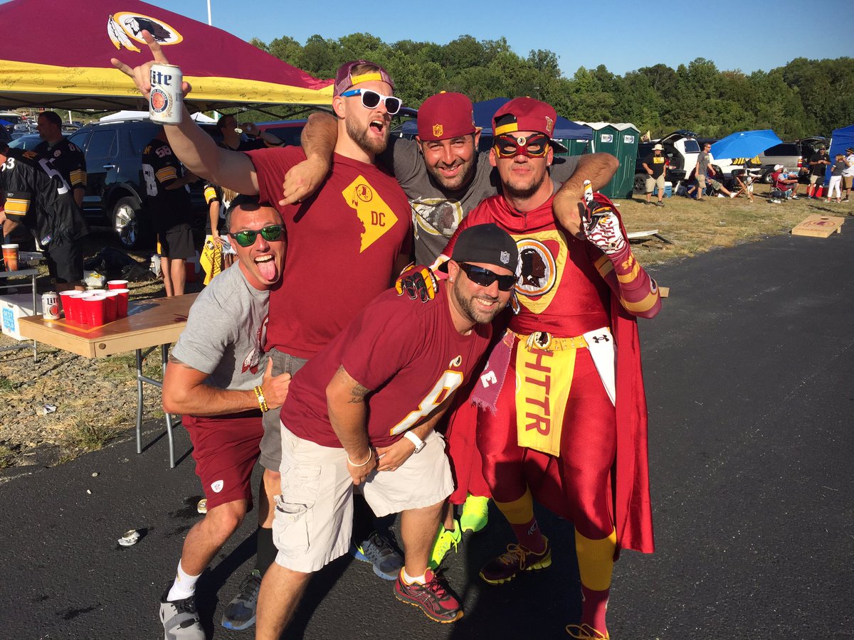 Redskins fans show their team pride before Monday night's game. (WTOP/Michelle Basch)