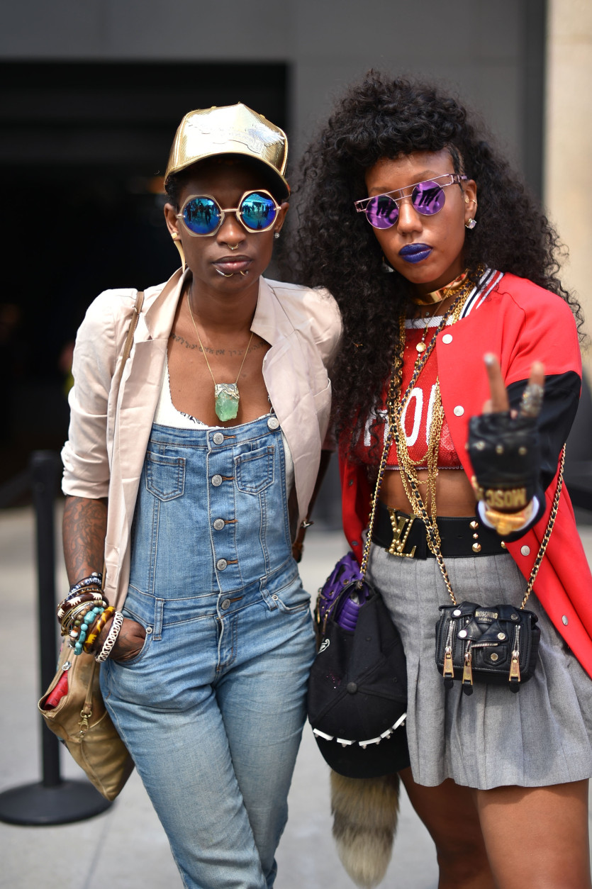 NEW YORK, NY - SEPTEMBER 08:  A view of street style seen around the September 2016 New York Fashion Week: The Shows at Skylight at Moynihan Station on September 8, 2016 in New York City.  (Photo by Mike Coppola/Getty Images)