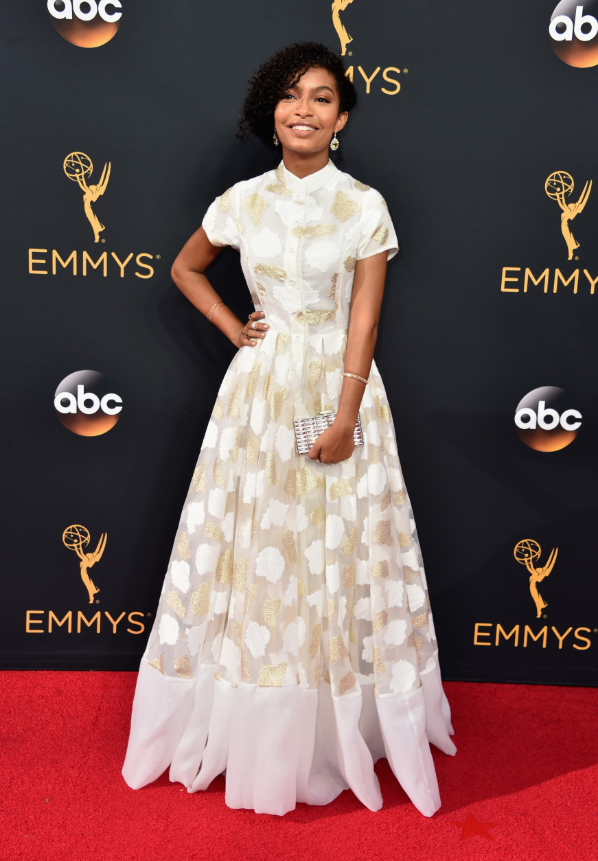 LOS ANGELES, CA - SEPTEMBER 18:  Actress Yara Shahidi attends the 68th Annual Primetime Emmy Awards at Microsoft Theater on September 18, 2016 in Los Angeles, California.  (Photo by Alberto E. Rodriguez/Getty Images)