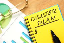 Families should have plans for unexpected emergencies that begin with discussions about what could happen and how to respond, experts recommend. (Getty Images/iStockphoto/designer491)