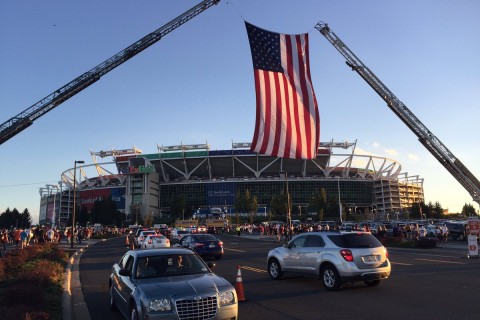 Photos: Fans show Redskins spirit at Game 1
