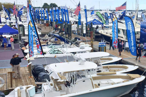 Powerboat show takes over Annapolis this weekend