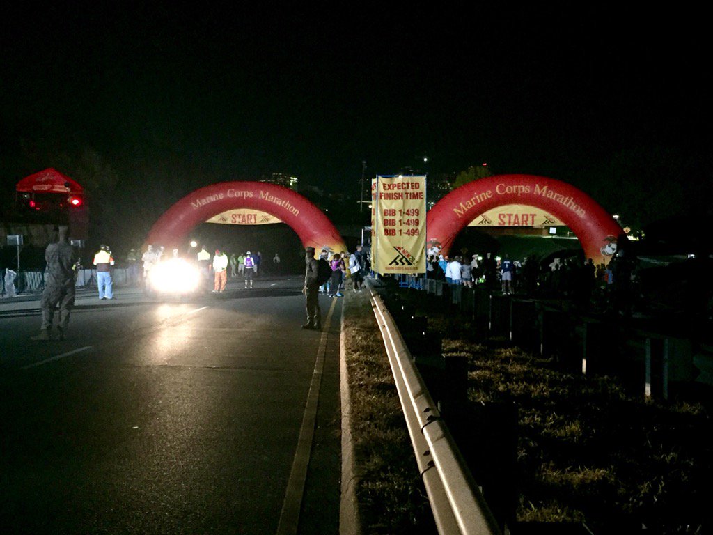 Runners are making their way down to the Marine Corps Marathon start line, WTOP's Dennis Foley reports. (WTOP/Dennis Foley)