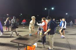 Lines are short for security at the Marine Corps Marathon. (WTOP/Sarah Beth Hensley)