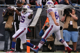 FOXBORO, MA - OCTOBER 02: LeSean McCoy #25 of the Buffalo Bills scores a touchdown in the first half against the New England Patriots at Gillette Stadium on October 2, 2016 in Foxboro, Massachusetts. He was involved with an altercation with Robert Blanton #26 of the Buffalo Bills before the start of their game. (Photo by Jim Rogash/Getty Images)