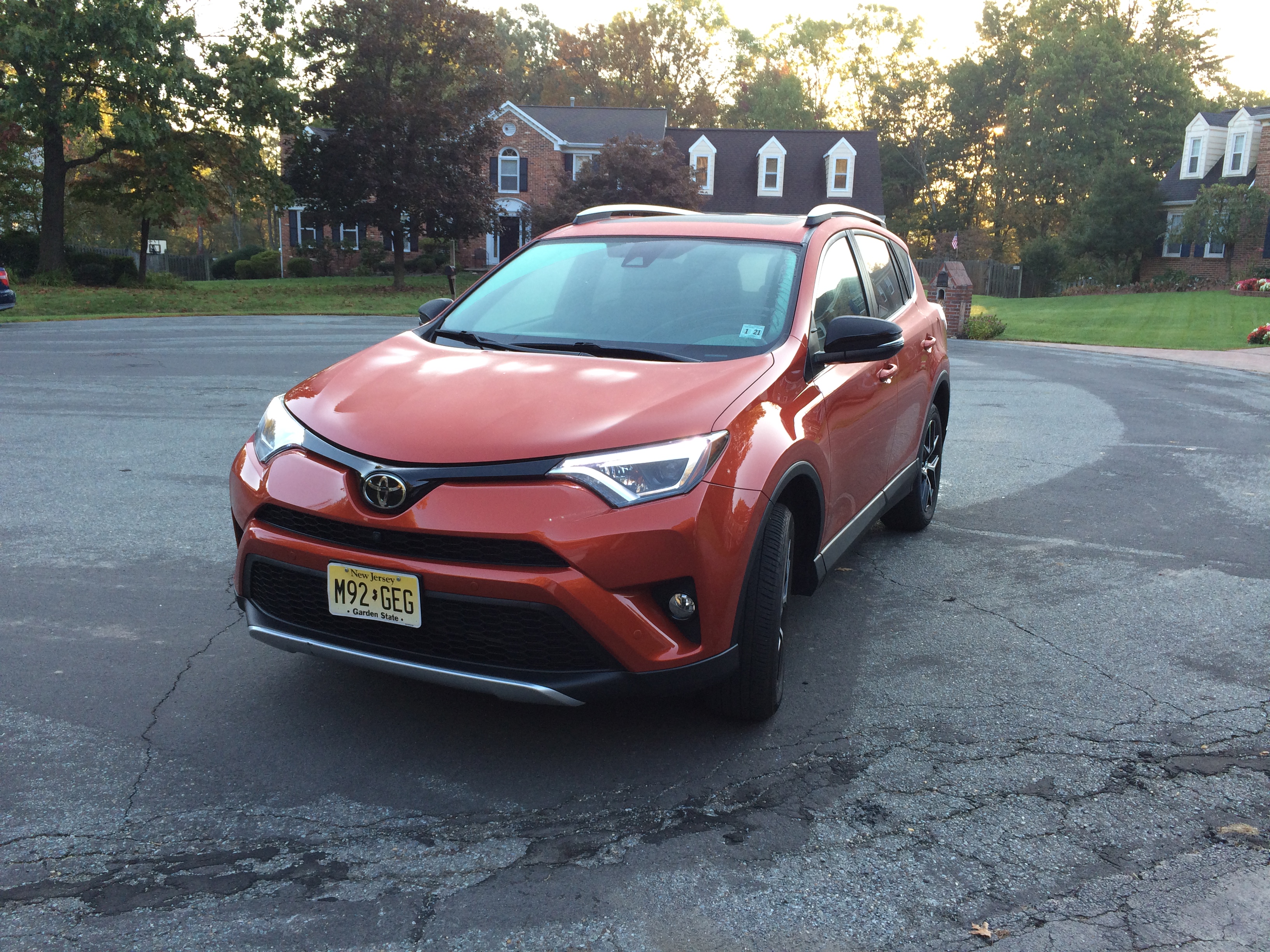 Car Review: Toyota's new subcompact crossover high on style, light on power  - WTOP News