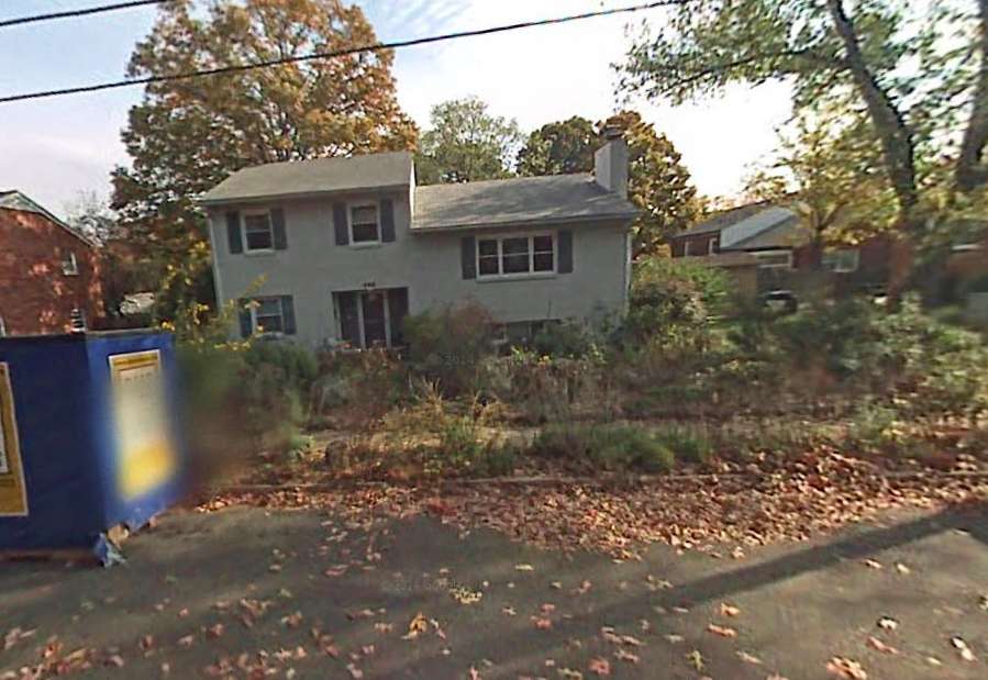 A Google Street view of the house at 665 S. Harrison St. from 2007. (Google Street via ARLNow.com)