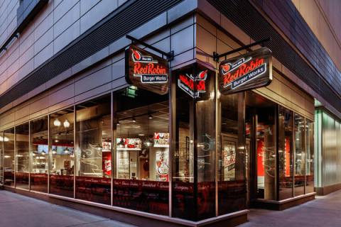 Red Robin Burger Works closes DC locations