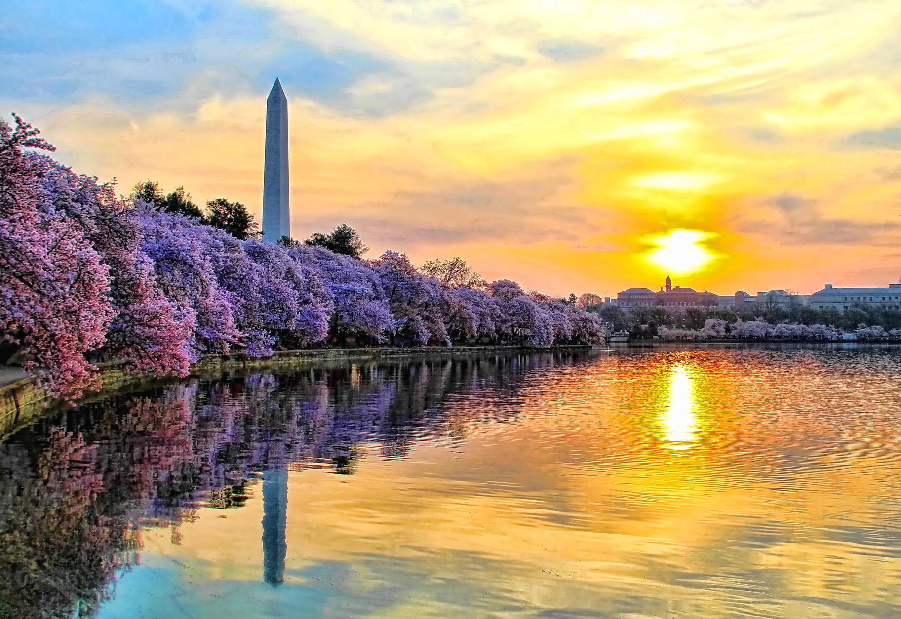 11. Washington, D.C.

The seat of government is No. 11 in Condé Nast Traveler's "The Best Big U.S. Cities." (Getty Images/iStockphoto/DavidByronKeener)