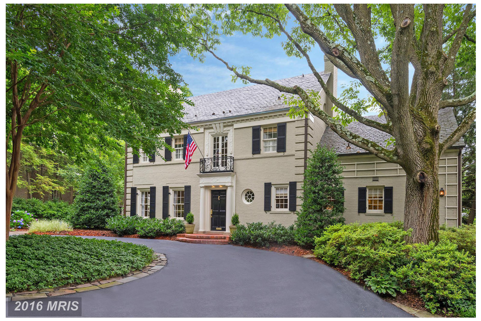 10. $2,550,000
This four-bedroom mansion in the Berkley neighborhood of D.C. also has four bathrooms and two half baths. (MRIS)