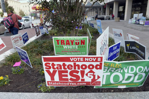 DC voters approve statehood push, send Vince Gray back to DC Council