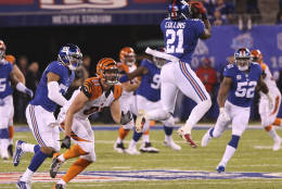 New York Giants strong safety Landon Collins (21) intercepts a pass from the Cincinnati Bengals during the fourth quarter of an NFL football game, Monday, Nov. 14, 2016, in East Rutherford, N.J. (AP Photo/Seth Wenig)