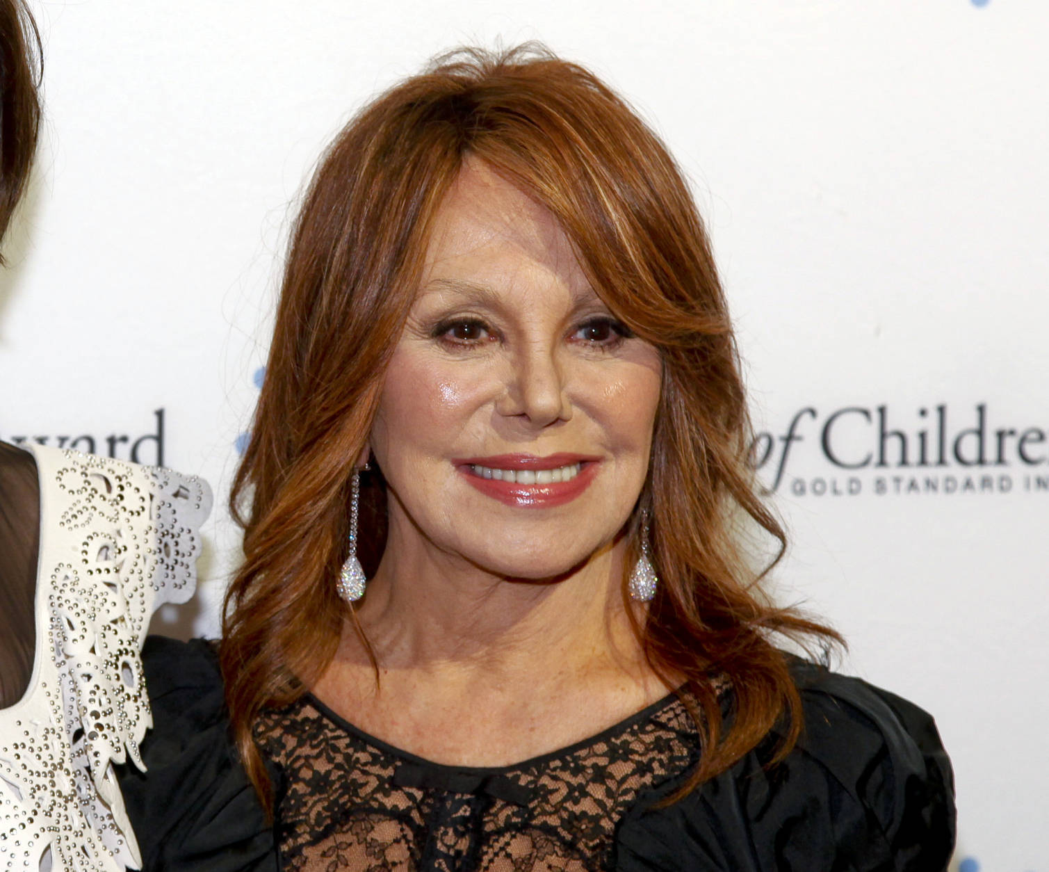 FILE - In this Nov. 6, 2014 file photo, Marlo Thomas attends the 2014 World of Children Awards in New York.  Producers said Tuesday, July 14, 2015 that Thomas will again star in Tony Award-winning playwright Joe DiPietros Clever Little Lies," at the Westside Theatre in September. Thomas will portray a woman trying to help her son save his marriage. (Photo by Andy Kropa/Invision/AP, File)