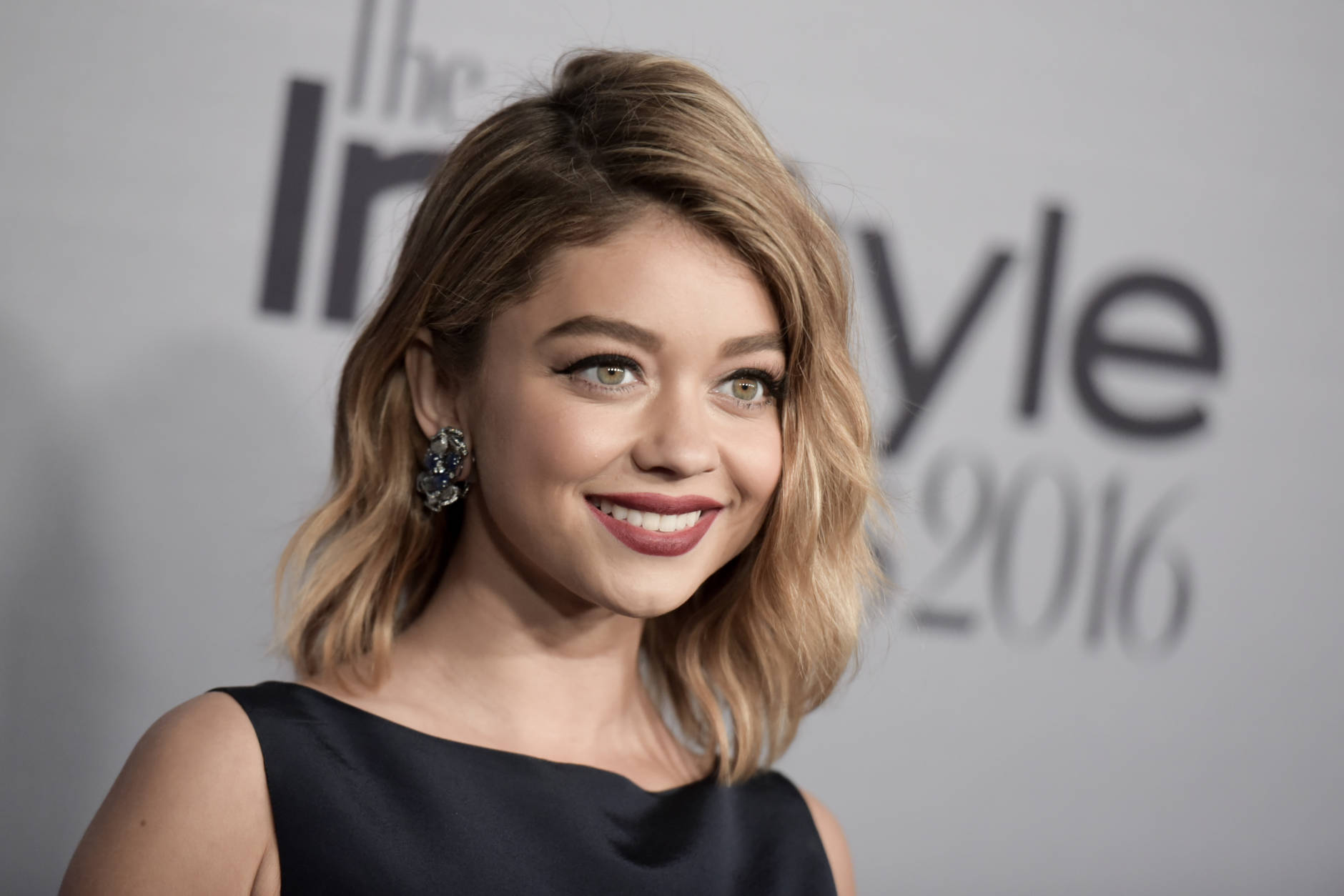 Sarah Hyland attends the 2nd Annual InStyle Awards at The Getty Center on Monday, Oct. 24, 2016, in Los Angeles. (Photo by Richard Shotwell/Invision/AP)