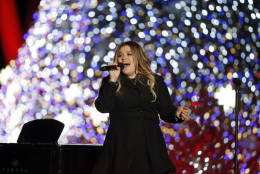 Singer Kelly Clarkson performs during the lighting ceremony for the 2016 National Christmas Tree on the Ellipse near the White House, Thursday, Dec. 1, 2016 in Washington. (AP Photo/Alex Brandon)