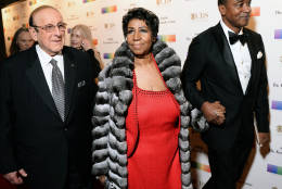 Clive Davis arrives with former Kennedy Center Honoree Aretha Franklin.  (Courtesy Shannon Finney, <a href="http://www.shannonfinneyphotography.com">www.shannonfinneyphotography.com</a>)