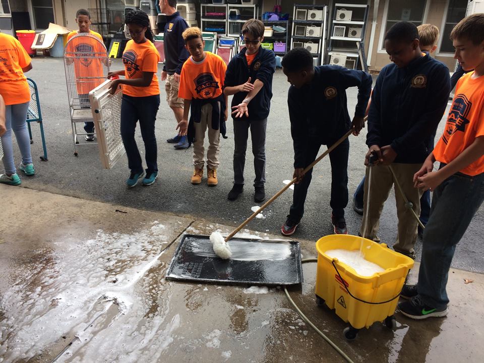 7th -12th grade went offsite to serve in 11 different projects around Northern Virginia, partnering with organizations like Keep Prince William Beautiful, Prince William County Animal Shelter, Hilda Barg Homeless Prevention Center, and Potomac Place Assisted Living.  (Courtesy Brian Citizen)