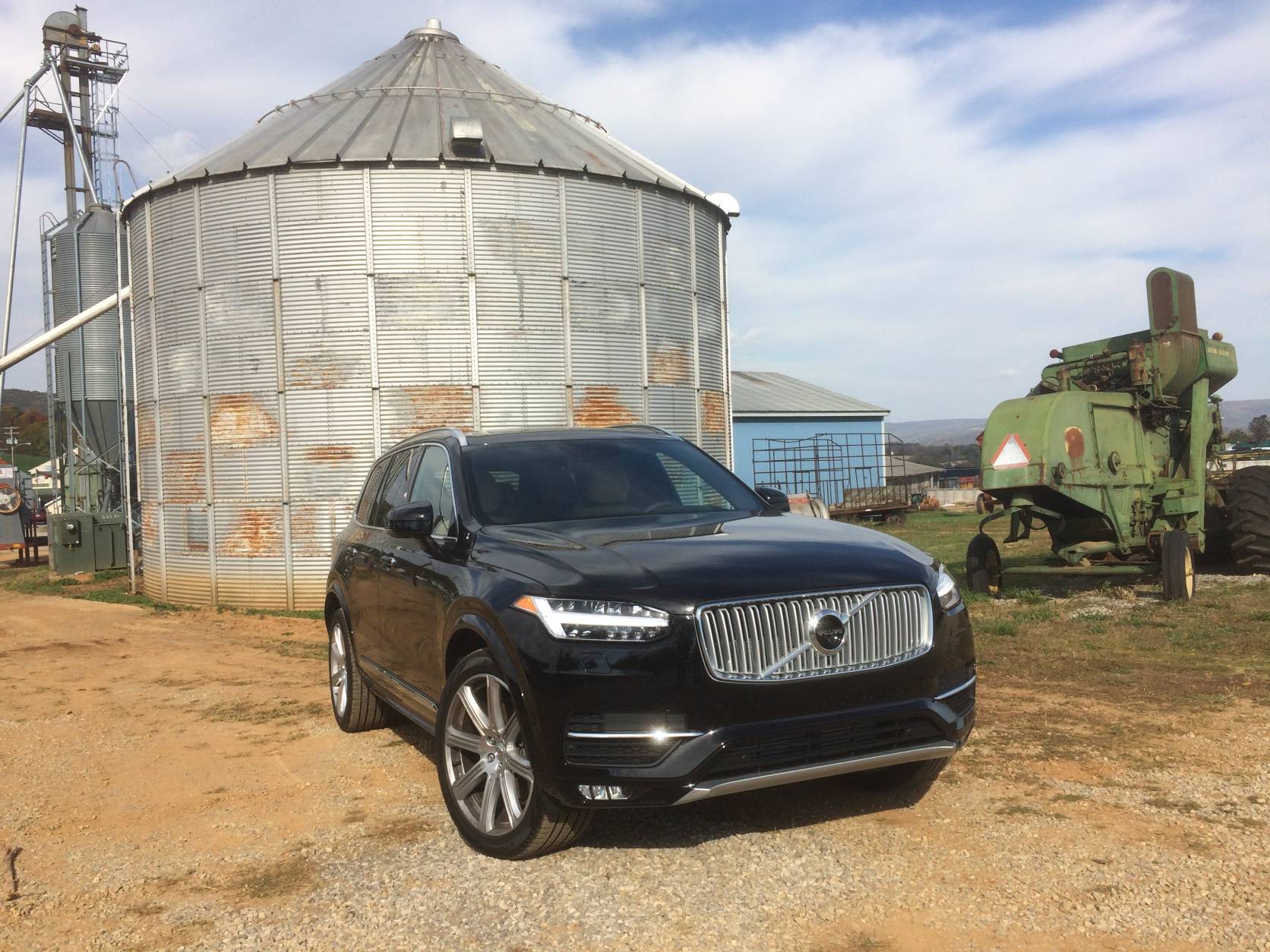 This Volvo XC-90 has Thor’s Hammer headlights, which give the appearance of the mythical hammer in the headlight cluster. (WTOP/Mike Parris)