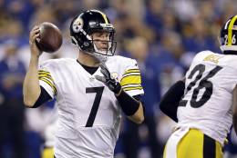 Pittsburgh Steelers quarterback Ben Roethlisberger drops back to pass during the first half an NFL football game against the Indianapolis Colts Thursday, Nov. 24, 2016, in Indianapolis. (AP Photo/Michael Conroy)