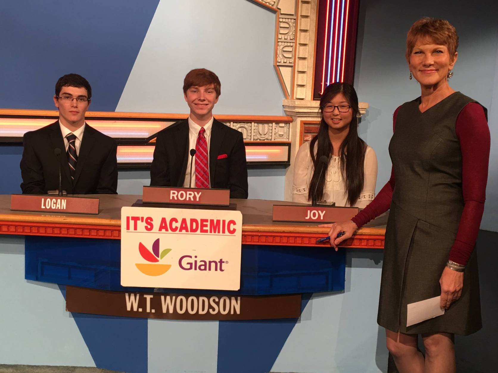 W.T. Woodson High School competes against Washington-Lee High School and St. Stephen's and St. Agnes. The show airs Dec. 10, 2016. (Courtesy Facebook/It's Academic)