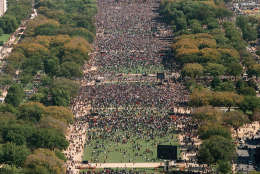 ** FILE ** In this file photo from Oct. 16, 1995, the view from the Washington Monument toward the Capitol shows the participants in the Million Man March in Washington. Federal and local authorities are preparing for record numbers of people crowding into the National Mall and the parade route for the inauguration of President-elect Barack Obama. (AP Photo/Steve Helber, File)