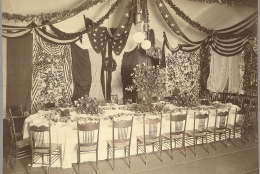 McKinley inaugural supper table in Pension Building, Washington, D.C. [March 4, 1897], Prince, Geo. (George), 1848-, photographer
