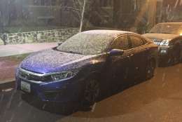 "The snow is real!" Outside the WTOP studios in Northwest D.C. at about 1 a.m. (WTOP/Keara Dowd)