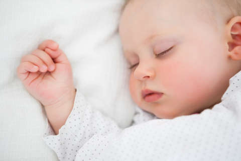 Sleep training your baby: options beyond crying it out