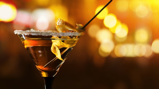 During the week of the presidential inauguration, certain bars and restaurants in D.C. will be selling alcohol later than usual. (Getty Images/iStockphoto/igorr1)