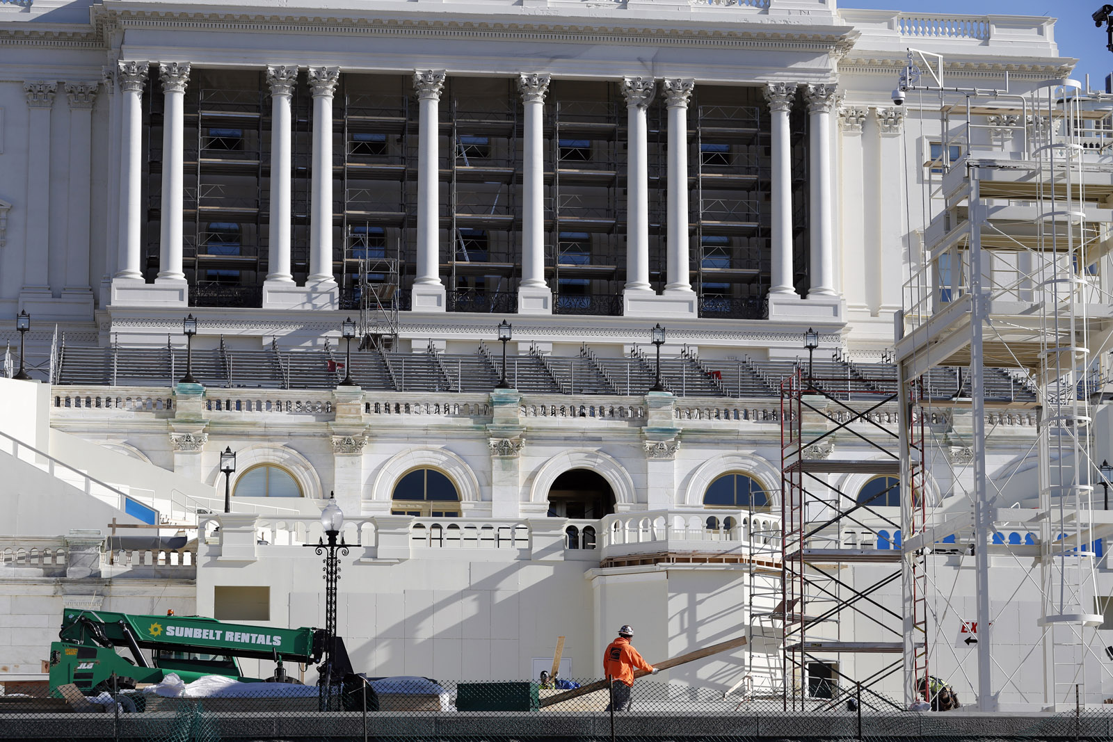 The West Front of the Capitol is seen as work continues on the stand for the inauguration of President-elect Donald Trump in Washington, Wednesday, Dec. 28, 2016. Trump will be sworn in at noon on Jan. 20, 2017 as America's 45th president. (AP Photo/Alex Brandon)